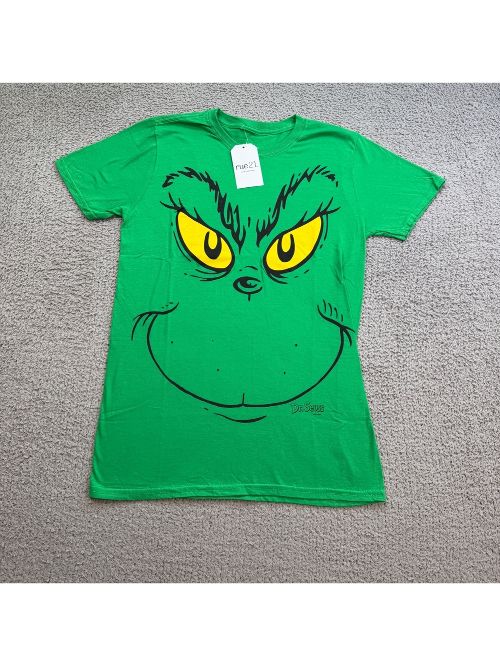 NWT Rue21 The Grinch Face Graphic T-Shirt Green Dr. Seuss 2017 100% Cotton Small